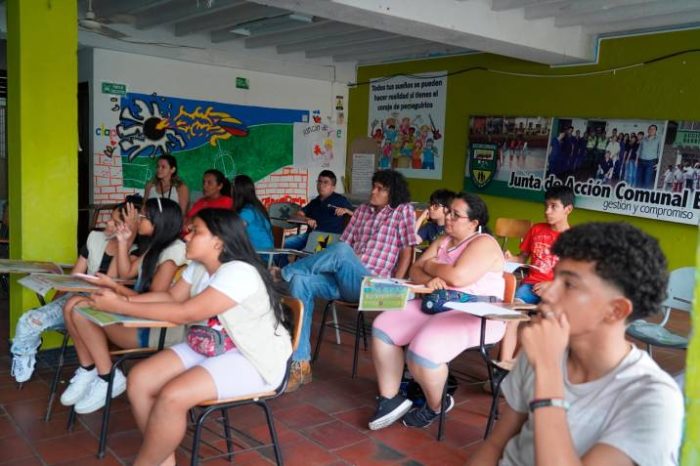 Seguimos en el barrio Girardot con los y las  ‘panitas’